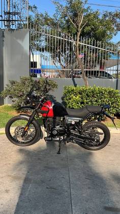 ROYAL ENFIELD HIMALAYAN ROYAL ENFIELD HIMALAYAN